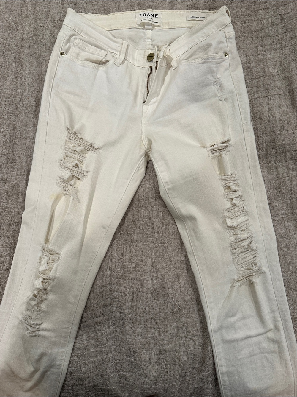 Frame Denim Off-White Ripped Skinny Jeans
